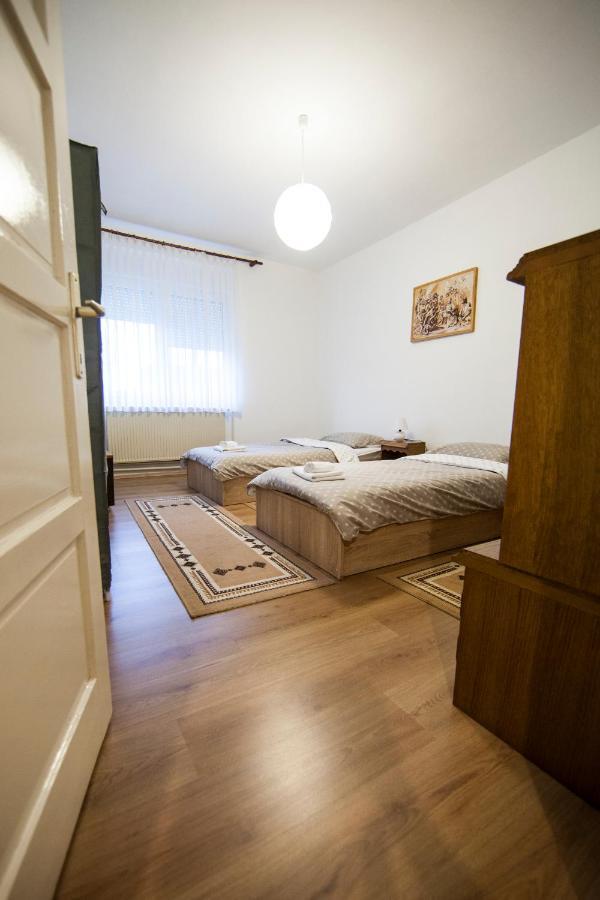 Apartman Kuca 150 Mala Subotica Ngoại thất bức ảnh