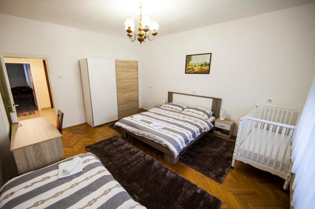 Apartman Kuca 150 Mala Subotica Ngoại thất bức ảnh